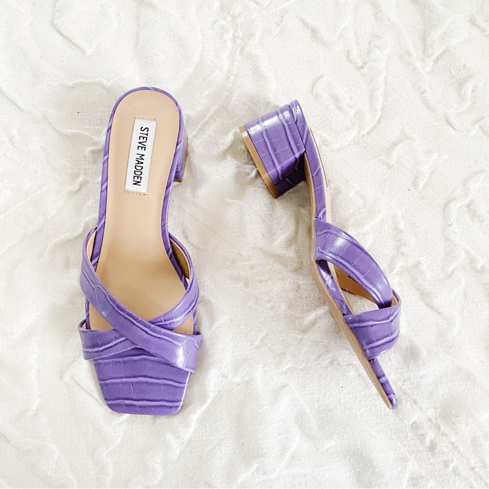 Steve Madden Gaia Croc
Embossed Sandal Size 7.5 New - Picture 3 of 7